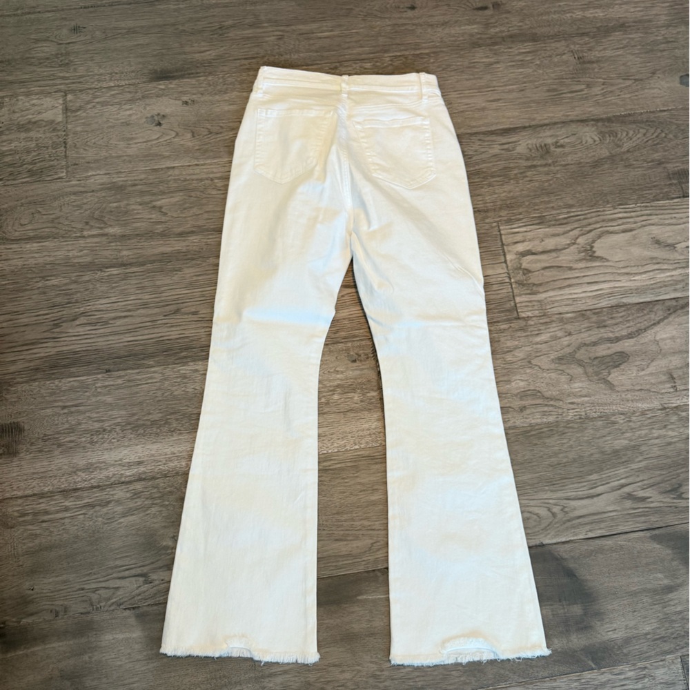 Flared Jeans